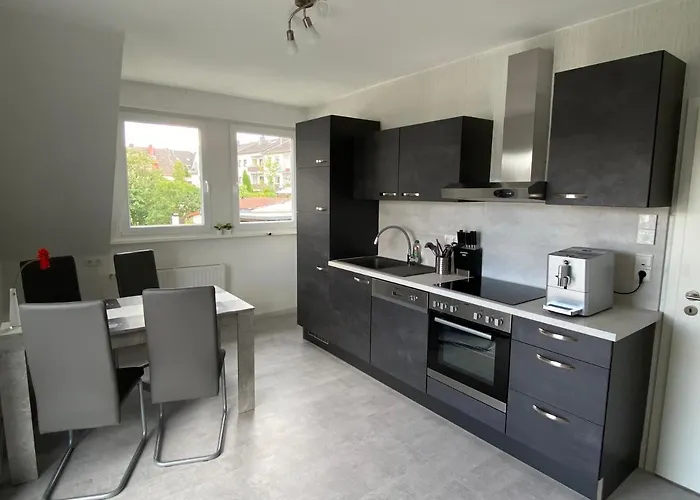 Helle Moderne Ferienwohnung, Naehe Koblenz Am Rhein